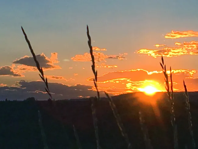 Canada has at least 150 perfect places for sunsets | ZenSeekers